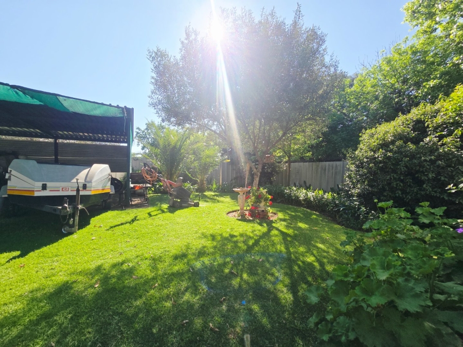 4 Bedroom Property for Sale in Fichardt Park Free State